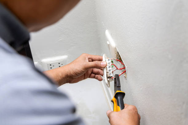 Best Affordable Emergency Electrician  in Bronson, MI